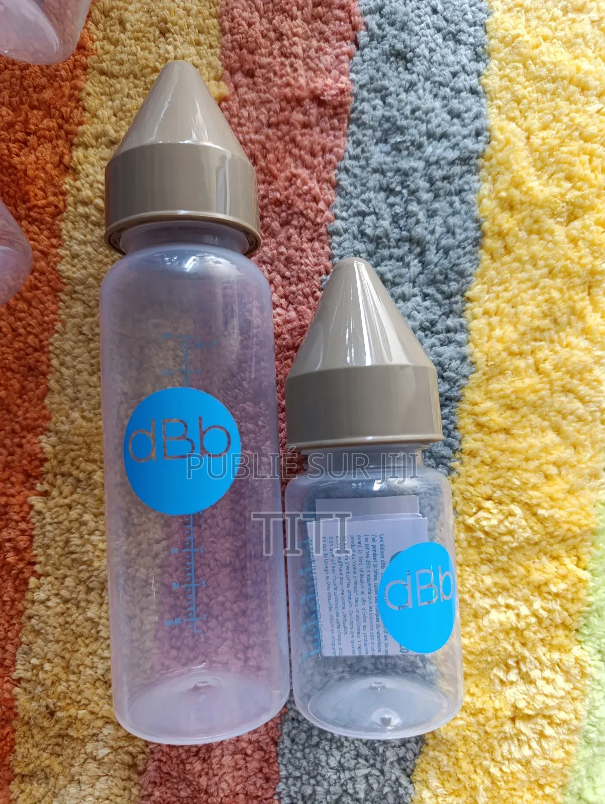 Biberon en Verre Et en Plastique