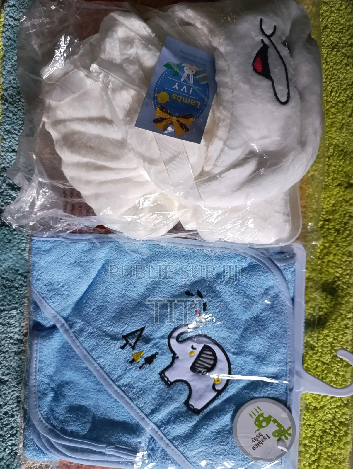 Drap À Capuche + Sortie De Bain