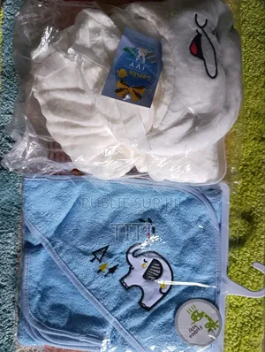 Drap À Capuche + Sortie De Bain