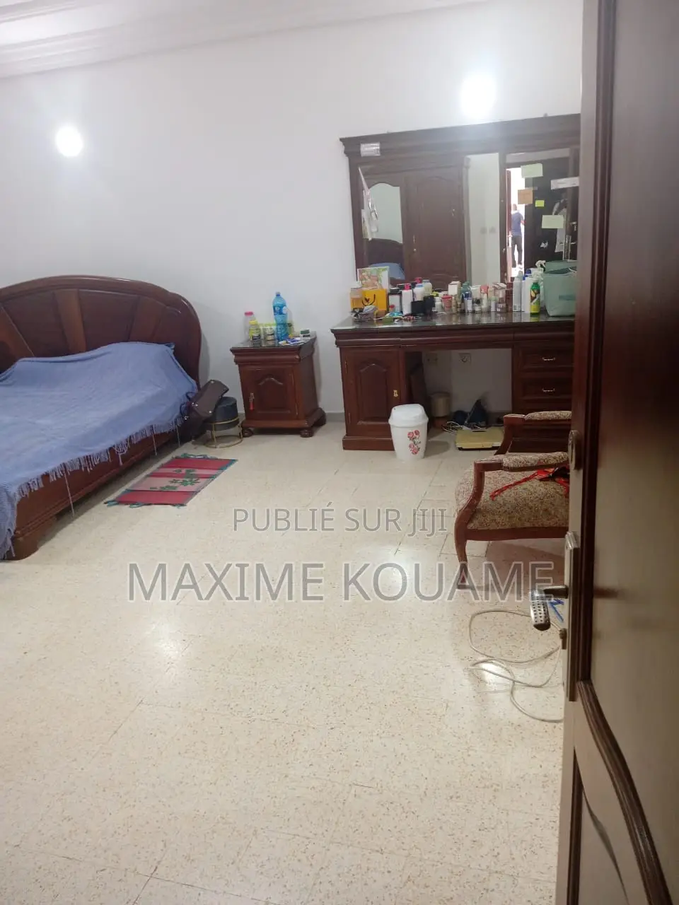 Furnished 7chbre Duplex dans Cocody à Vendre