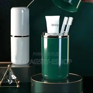 *Protège-brosse Dentaire*