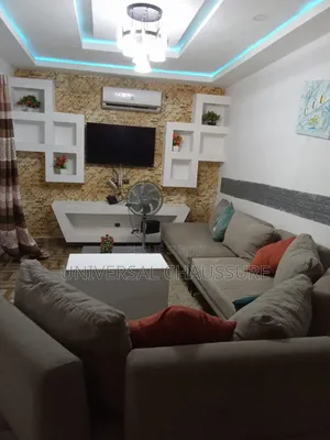 Furnished 1chbre Studio dans Studio Meublé, Agboville à Louer