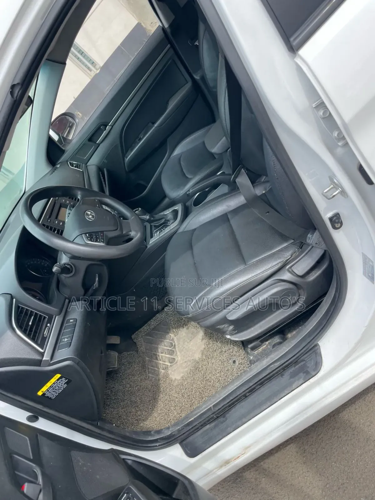 Hyundai Avante 2018 Blanc