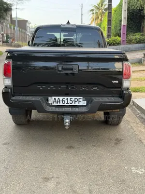Toyota Tacoma TRD Off Road 2022 Noir