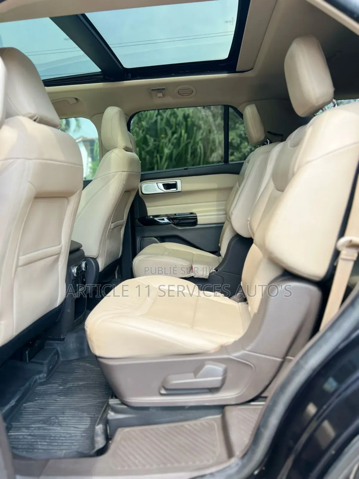Ford Explorer Platinum 2021 Gris