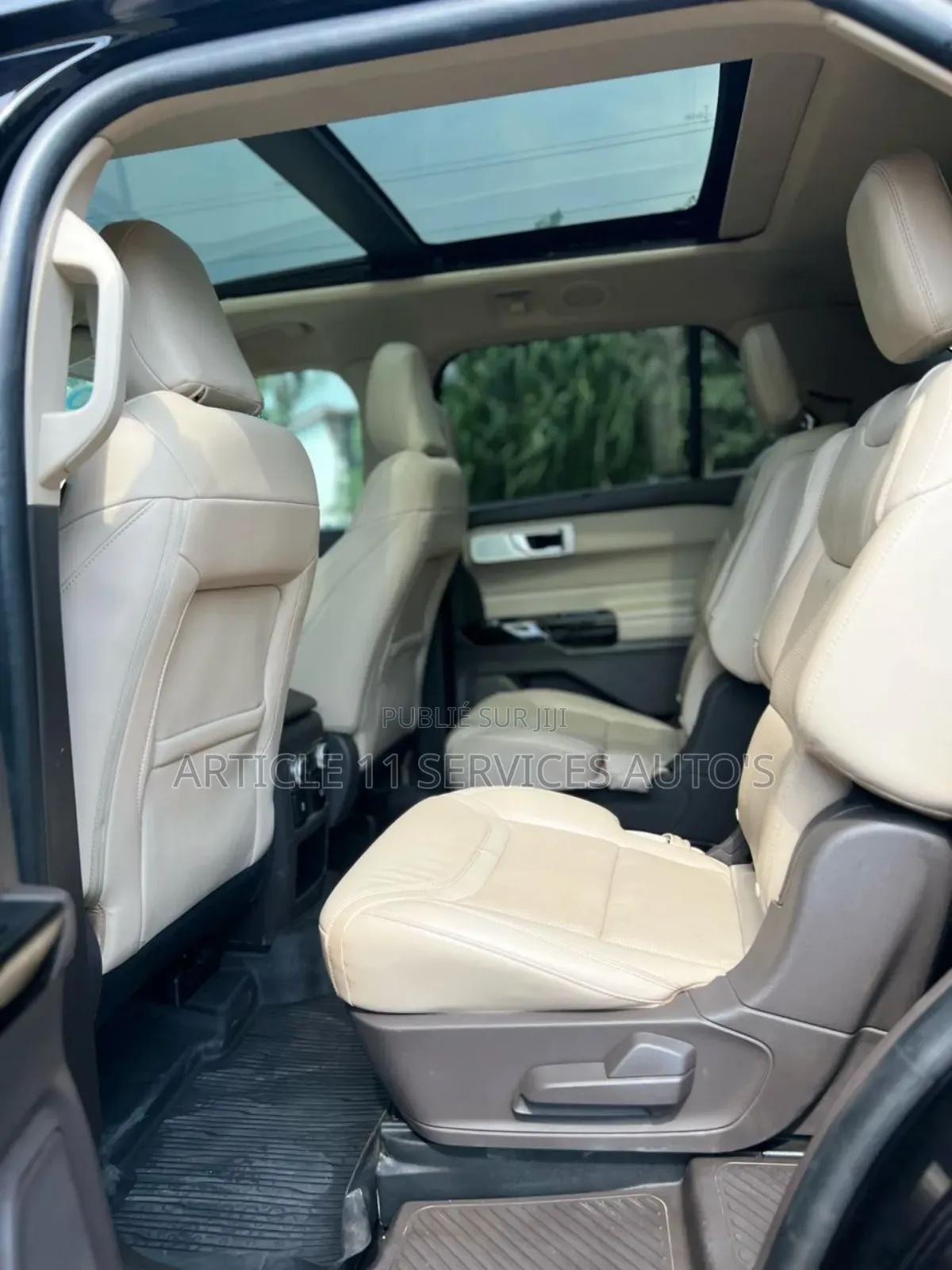 Ford Explorer Platinum 2021 Gris