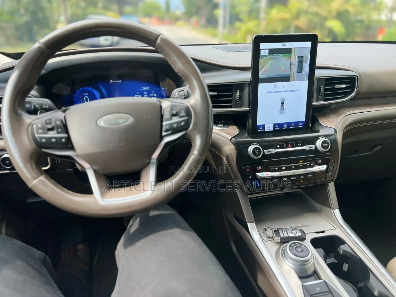 Ford Explorer Platinum 2021 Gris