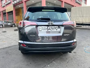 Toyota RAV4 2018 Gris