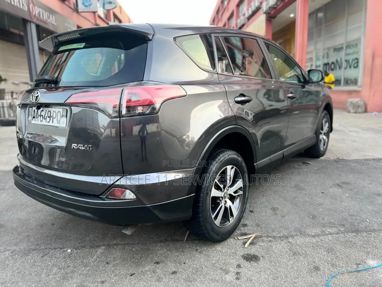 Toyota RAV4 2018 Gris