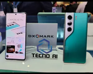 New Tecno Camon 40 Pro 256 GB Autre