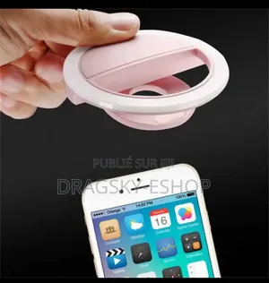 Photo - *Mini Ring Light*