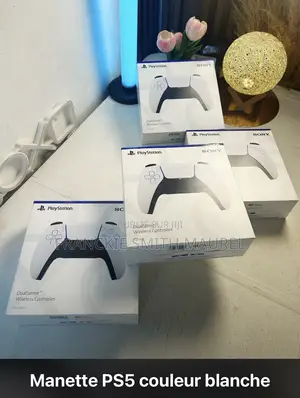 Photo - Manette Ps5 Disponible