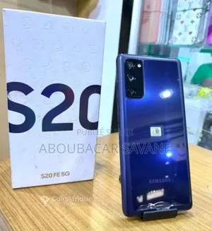 Photo - New Samsung Galaxy S20 FE 128 GB Autre