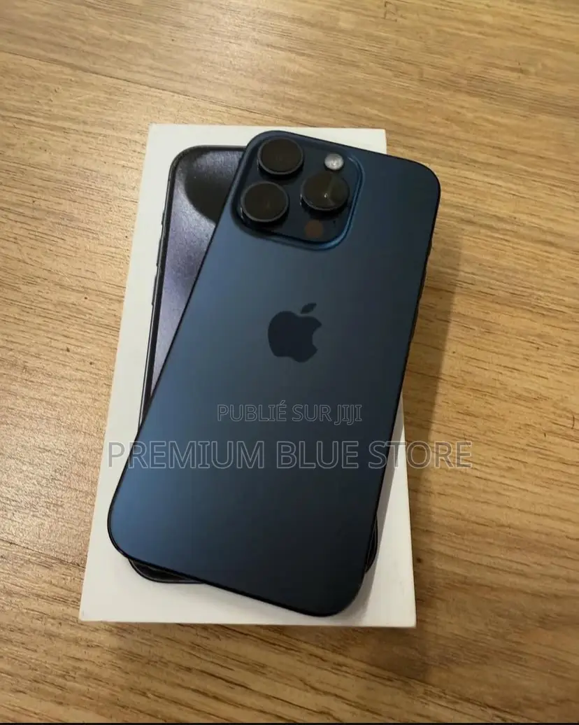 Neuf Apple iPhone 15 Pro 128 GB Autre