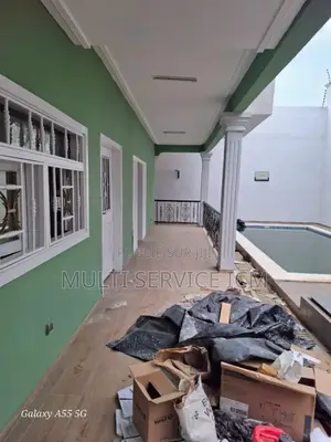 Furnished 7chbre Duplex dans Ismaël Coulibaly, Cocody à Louer