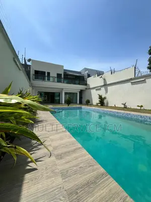 9chbre Duplex dans Coulibaly Ismael, Cocody à Vendre