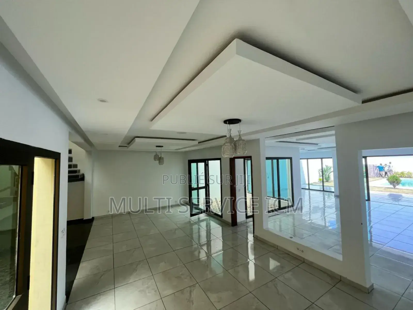 9chbre Duplex dans Coulibaly Ismael, Cocody à Vendre