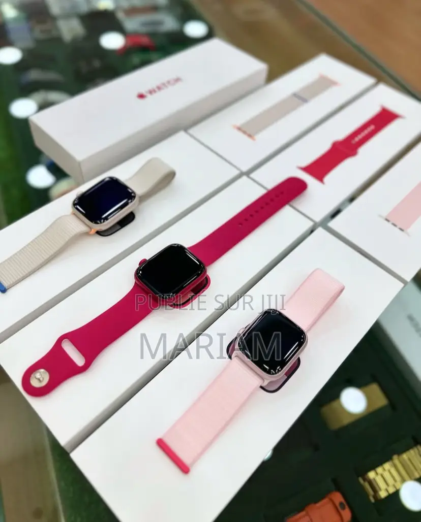 Offre Spéciale : Apple Watch Série 9 45mm Quasi Neuf Importé