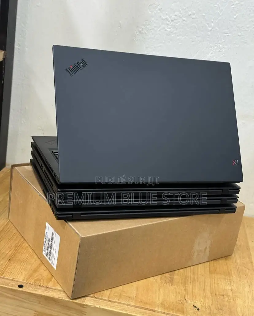 Neuf Lenovo ThinkPad X1 Carbon 8GB Intel Core I5 SSD 256GB