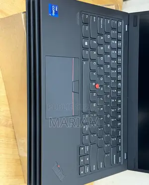 New Lenovo ThinkPad X1 Carbon 8GB Intel Core I5 SSD 256GB