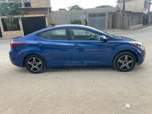 Hyundai Elantra 2016 Bleu