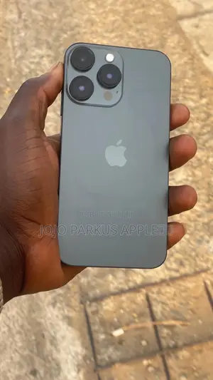 Photo - Apple iPhone 12 Pro Max 128 GB Bleu