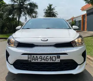 Photo - Kia Rio 2022 Blanc