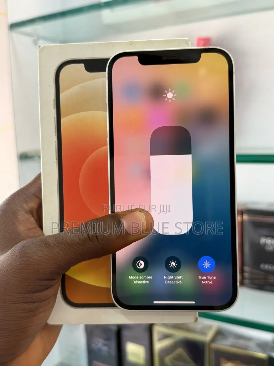 Neuf Apple iPhone 12 128 GB Autre
