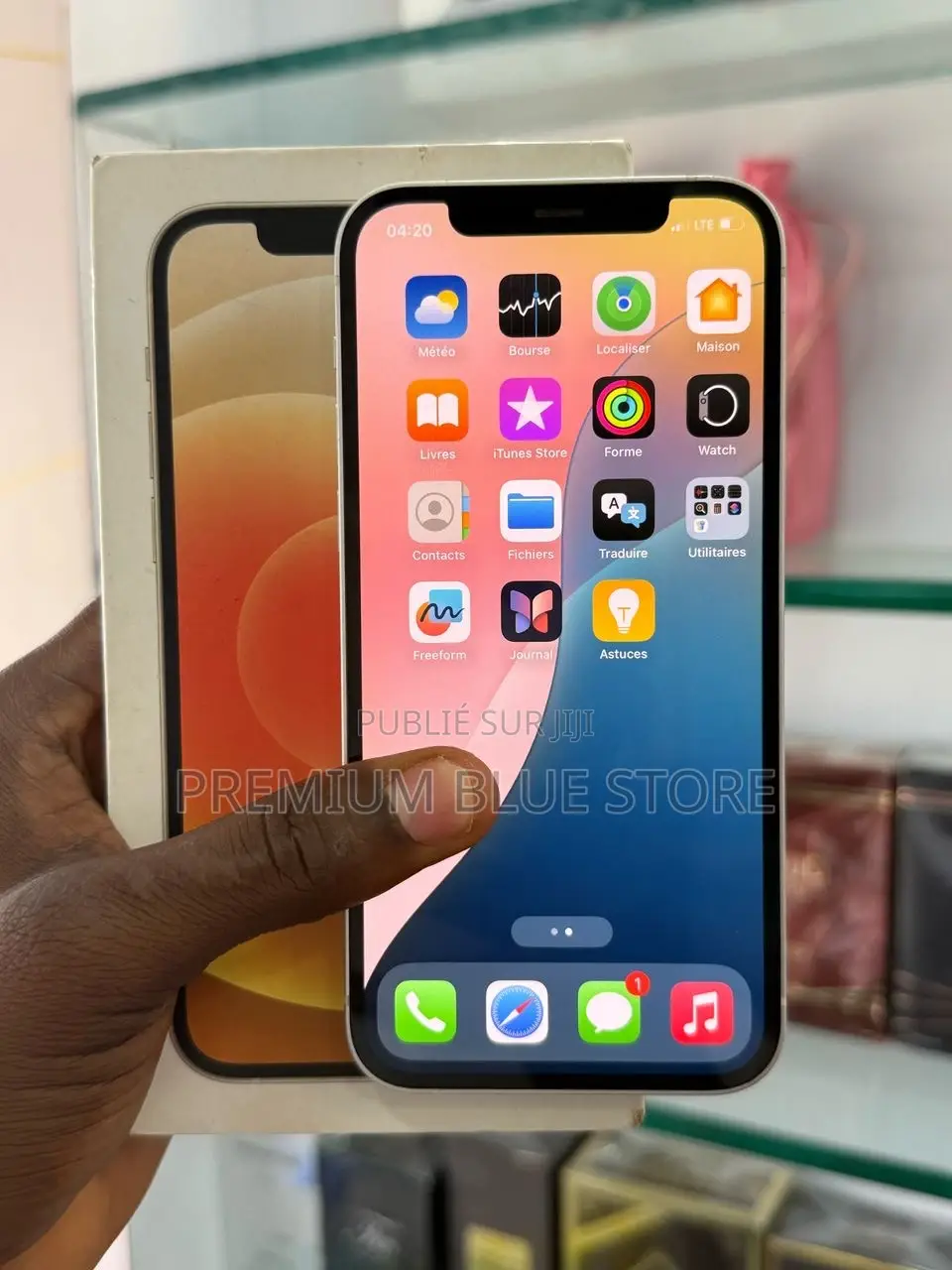 Neuf Apple iPhone 12 128 GB Autre