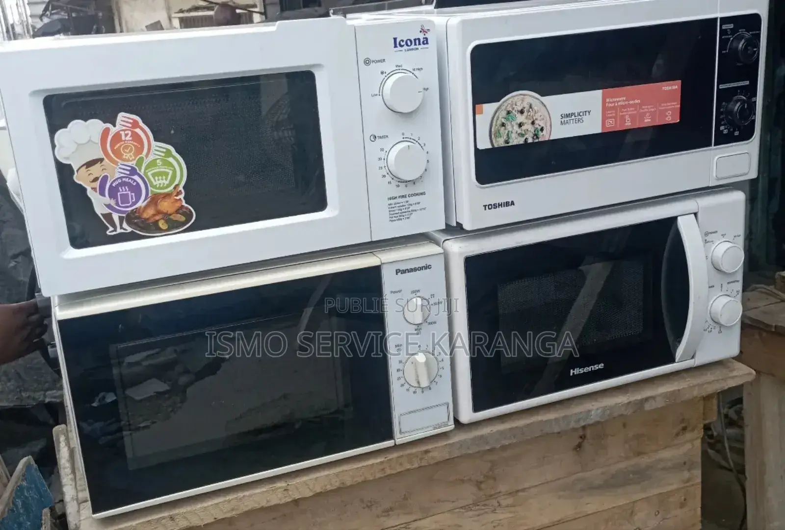 Des Micro Ondes Disponibles en Très Bon État