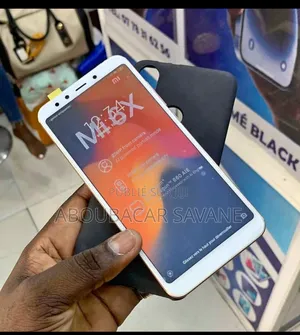 Xiaomi Mi A2 (Mi 6X) 128 GB Autre