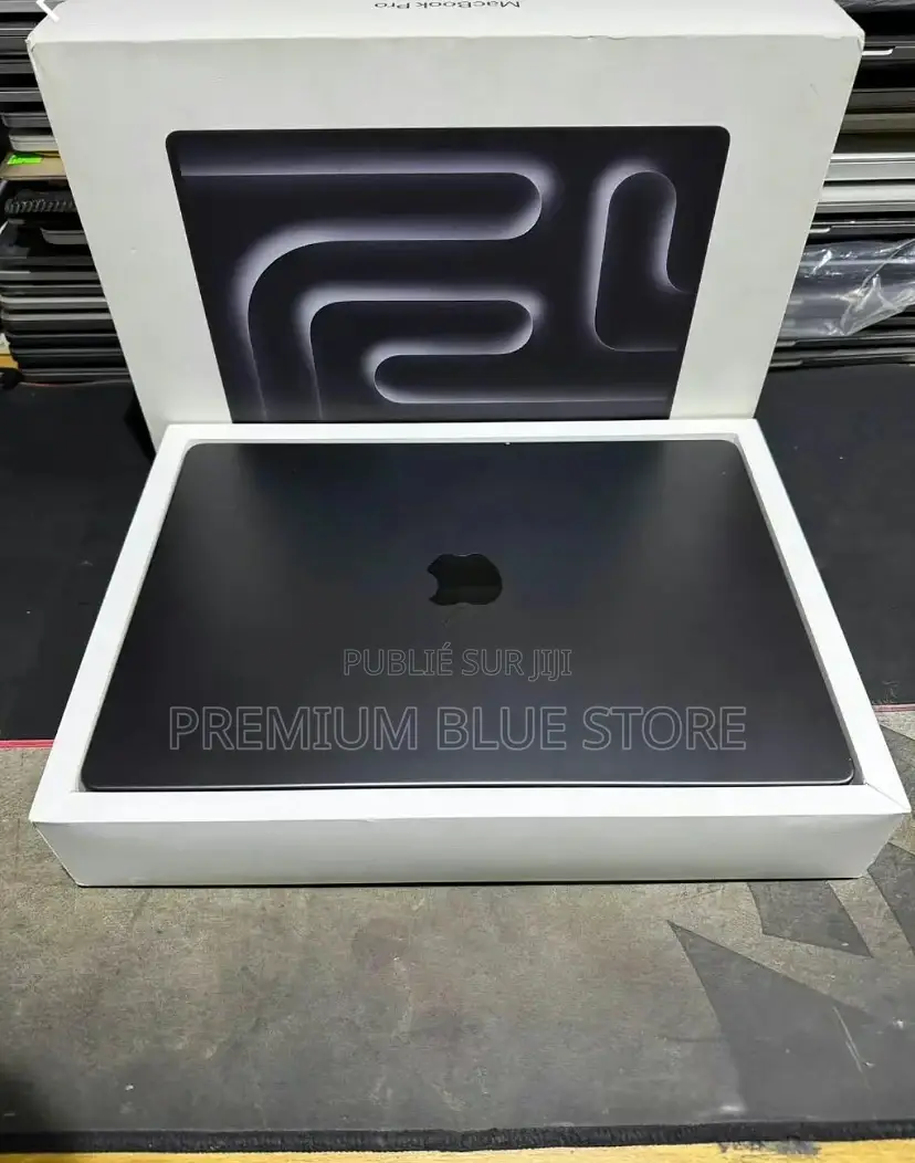 Neuf Apple MacBook Pro 2023 M3 14-Inch 8GB Apple M3 Max SSD 256GB