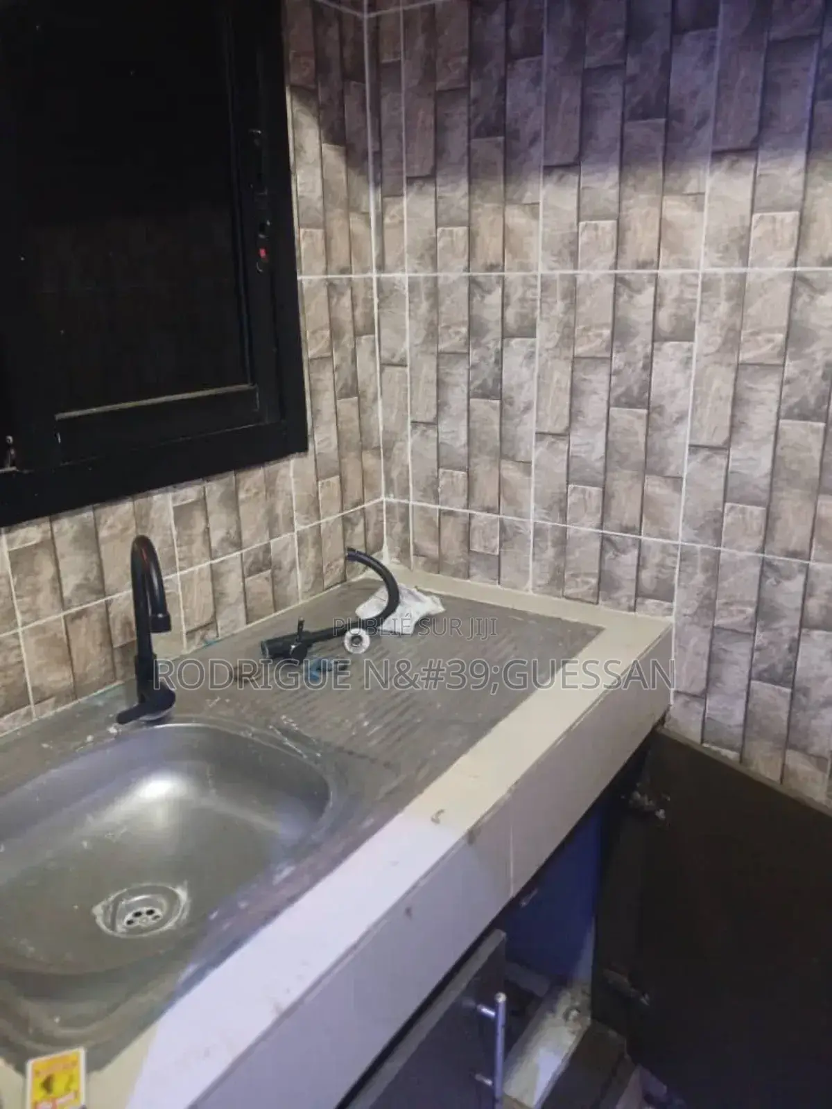 2chbre Appartement dans Cocody à Louer
