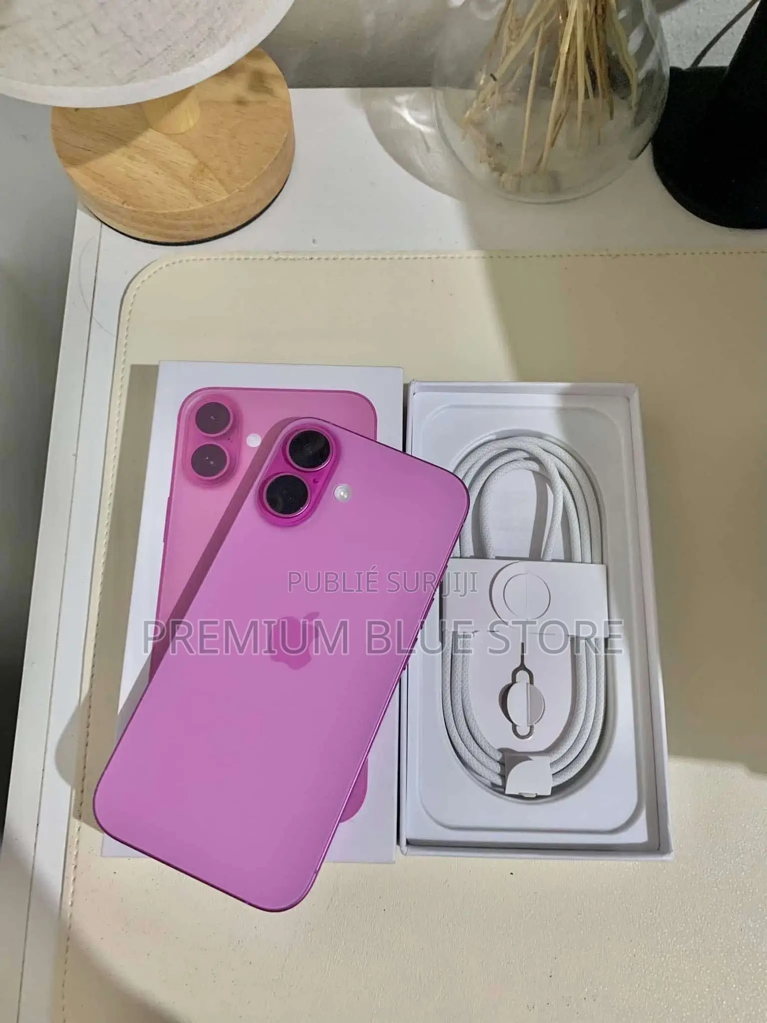 Neuf Apple iPhone 16 128 GB Autre
