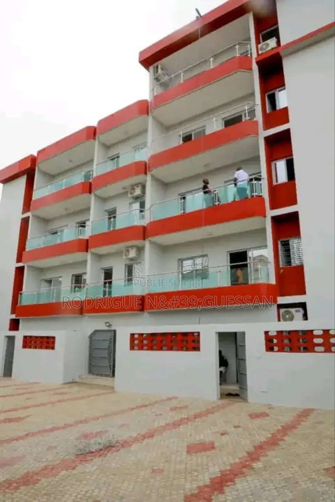 3chbre Appartement partagé dans N'Guessan Rodrigue, Cocody à Louer