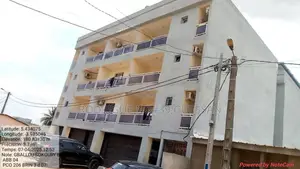 3chbre Appartement partagé dans N'Guessan Rodrigue, Cocody à Louer