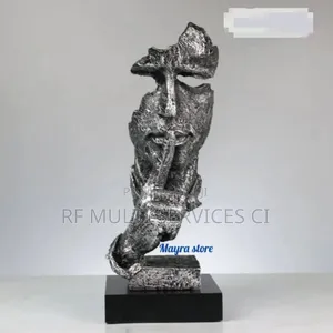 Photo - Figurine en Silence