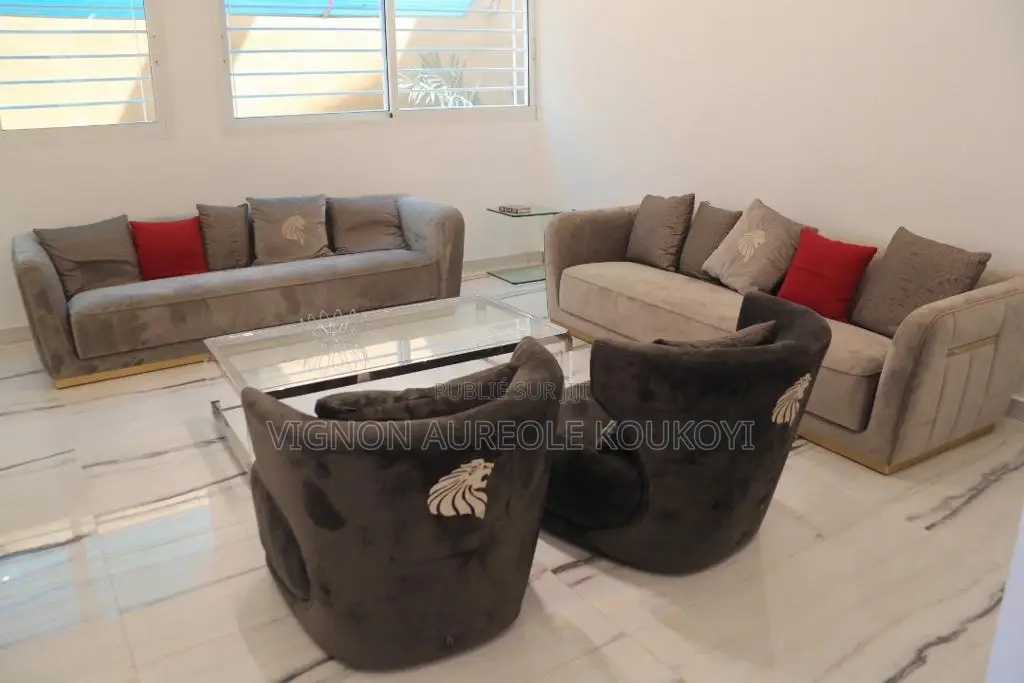 6chbre Duplex dans Superbe Villa Duplex, Cocody à Vendre