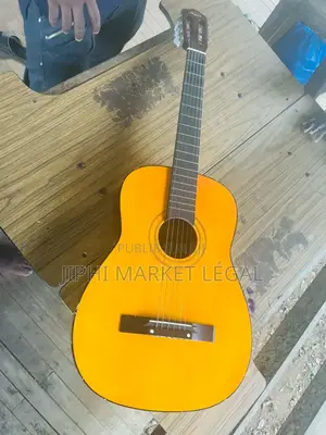 Guit Classique Et Acoustique