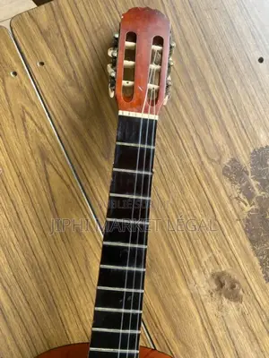 Guitare Classique Et Acoustique