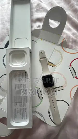 Offre Spéciale Apple Watch Série 9 Neuf Et Scellés