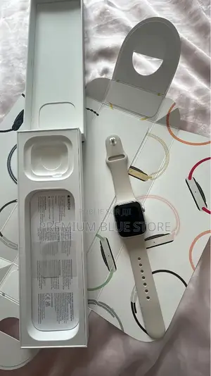 Offre Spéciale Apple Watch Série 9 Neuf Et Scellés