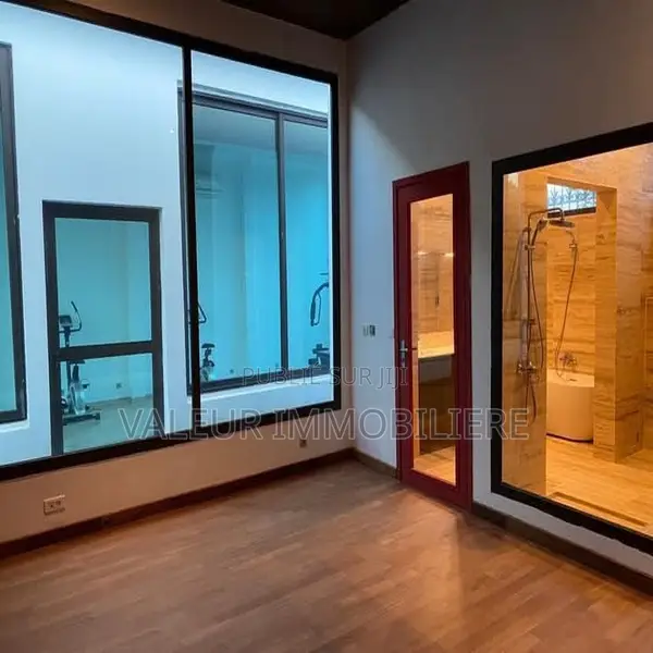 Furnished 3chbre Blocs d'appartements à Louer