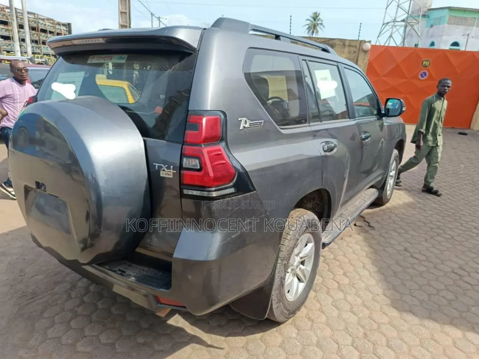 Toyota Land Cruiser Prado 2022 Beige
