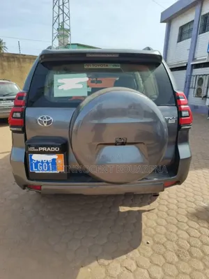 Toyota Land Cruiser Prado 2022 Beige