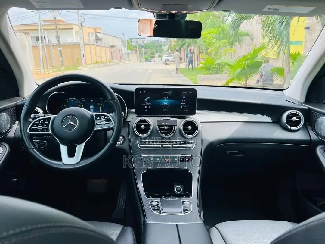 Mercedes-Benz GLC-Class 2022 Noir
