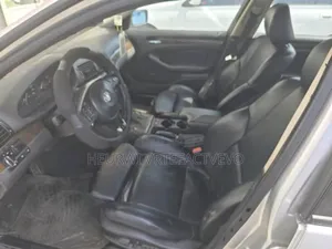 BMW 318i 2008 Gris