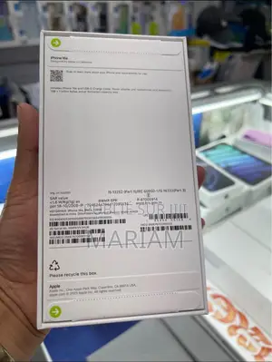 New Apple iPhone 16e 128 GB Autre