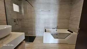 3chbre Duplex dans Cocody à Vendre