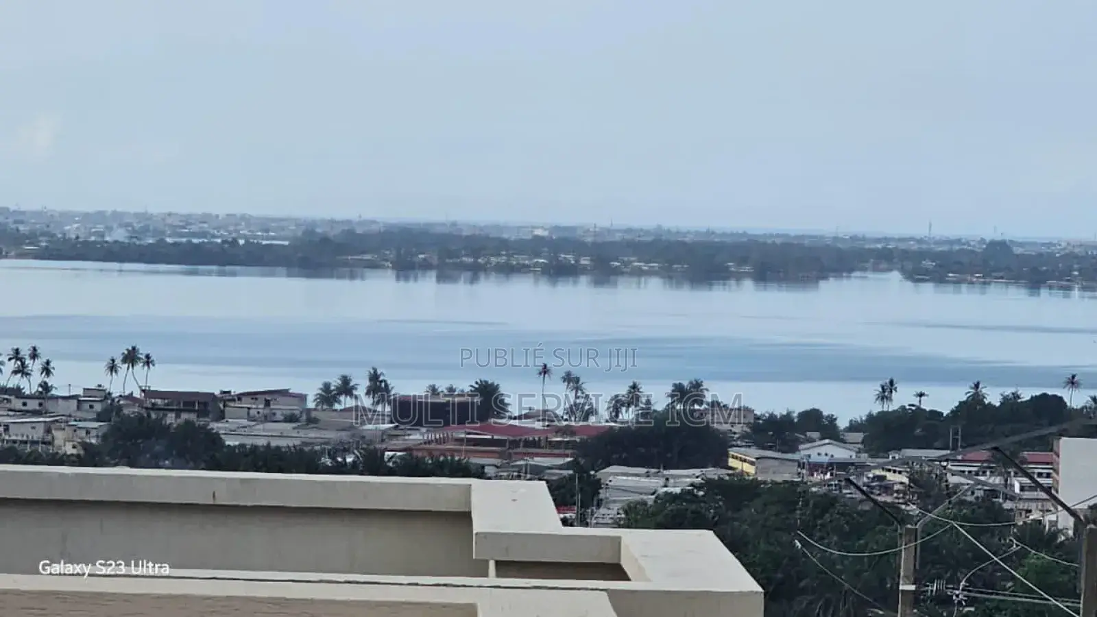 3chbre Duplex dans Cocody à Vendre